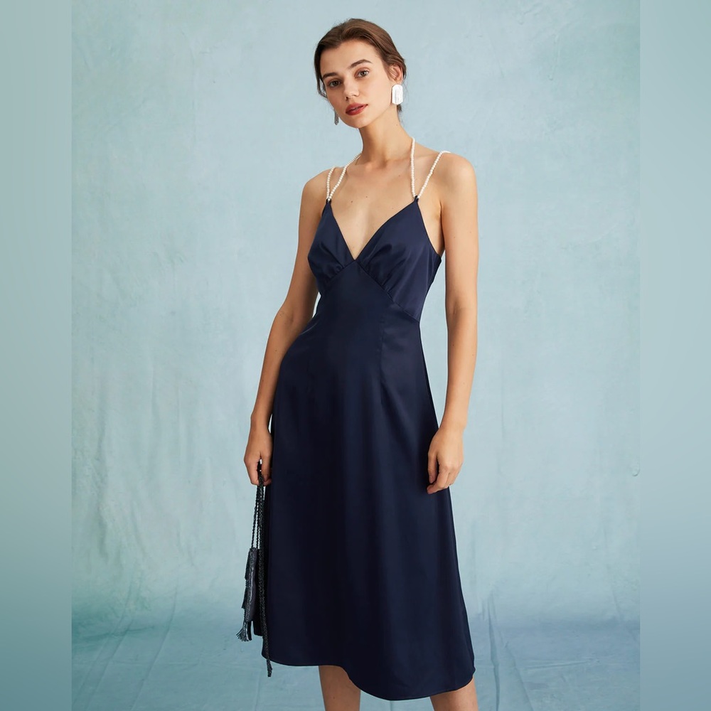 NWT RIHOAS Satin V Neck Sleeveless Pearl Strap Midi Dress Sz L